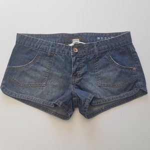 ⭐Billabong Low Rise Jean Shorts Size 7